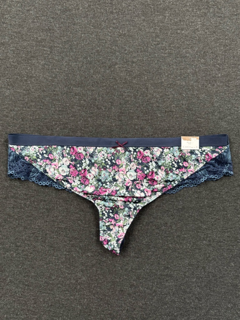 Cacique No-Show Lace-Back Thong In Impressionist Floral Size 22/24 NWT